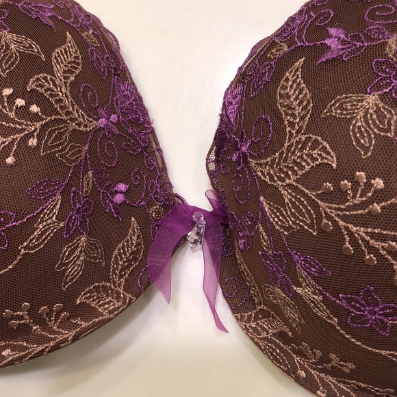 Beautiful and Fun Bra - Picture 2 of 5
